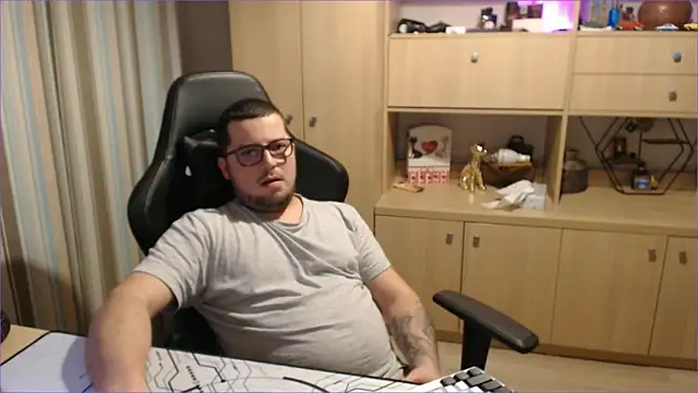 bigpuff_hott live sex cam