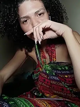 Larissinhamm live sex cam