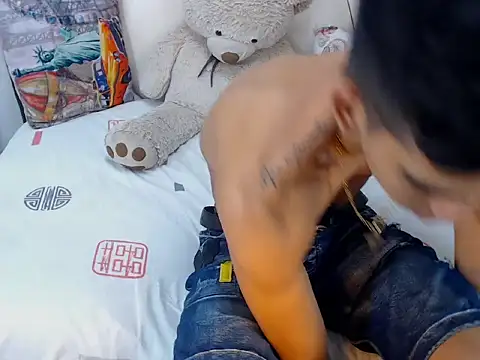 Liam_Wyat live sex cam