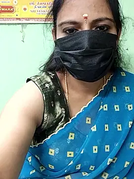 Queen-Neha live sex cam