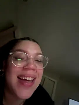 QueenNuttCollector live sex cam