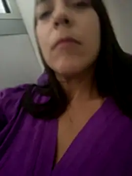 lucioliveira live sex cam