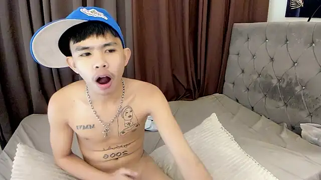 urfantasyhotbaby live sex cam