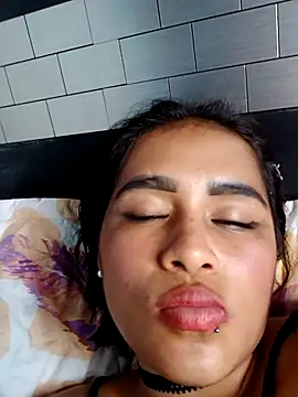 maritamora2 live sex cam