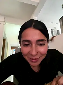 Meganmilk1 live sex cam