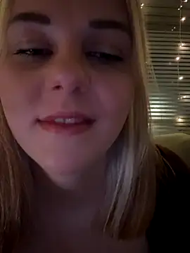 Lisaxtra live sex cam