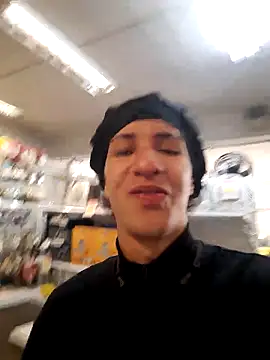 AlphaMax_23 live sex cam