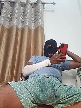 Mysterious_Harry live sex cam