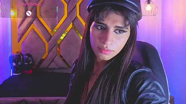 Dom_venena live sex cam