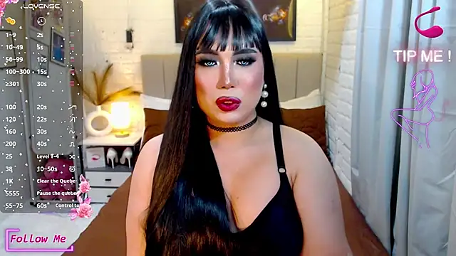 SUPERHORNY101 live sex cam