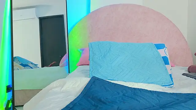 sh_malala live sex cam