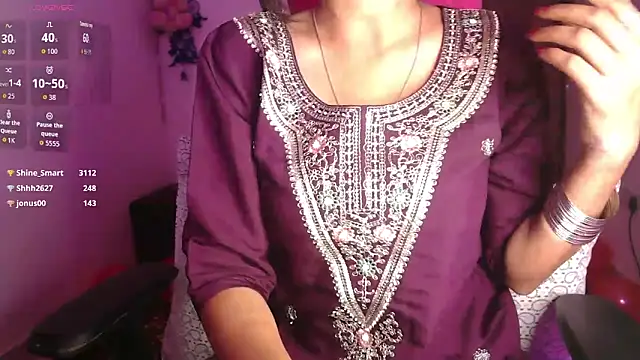 Samikshaa live sex cam