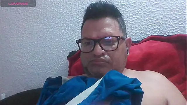 SexDiffrent live sex cam