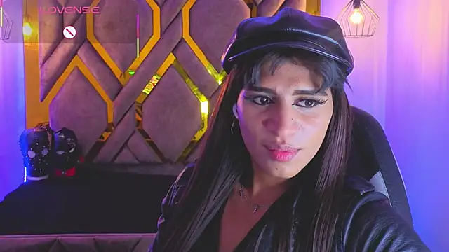 Dom_venena live sex cam