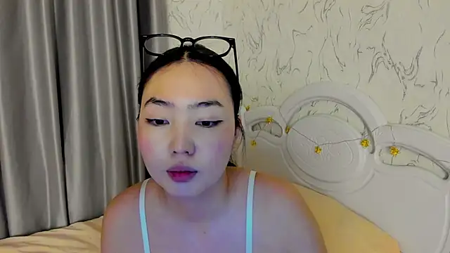 akino_hen live sex cam