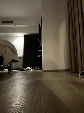 Bellablows live sex cam