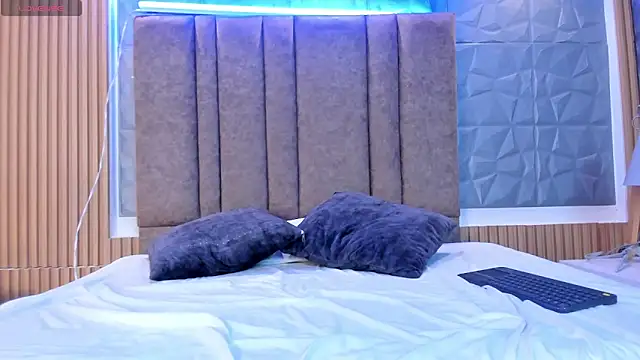 sofiapalacioss live sex cam