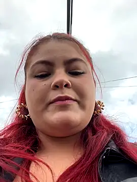 lia_moon77 live sex cam