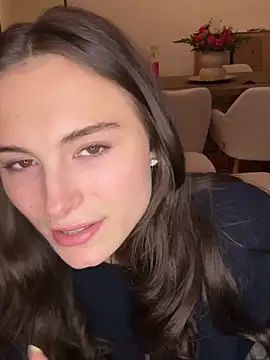 SophiiaStarr live sex cam