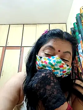 Ratna-777 live sex cam