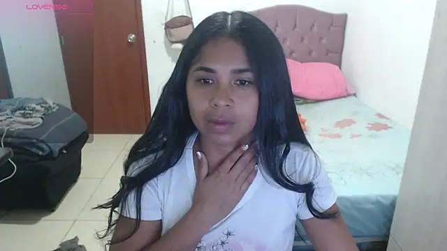 july-feria live sex cam