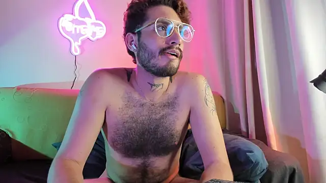 axel_giracr live sex cam