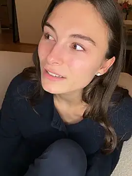 SophiiaStarr live sex cam