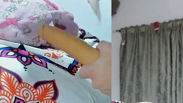 afroditacute15 live sex cam