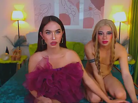 Alluring_Carmela live sex cam