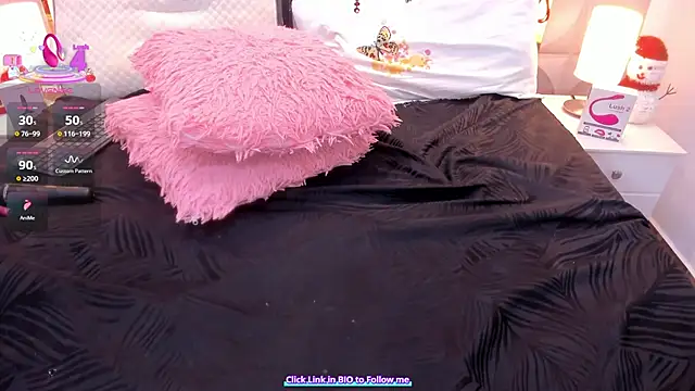 Charlotte_Landry__ live sex cam