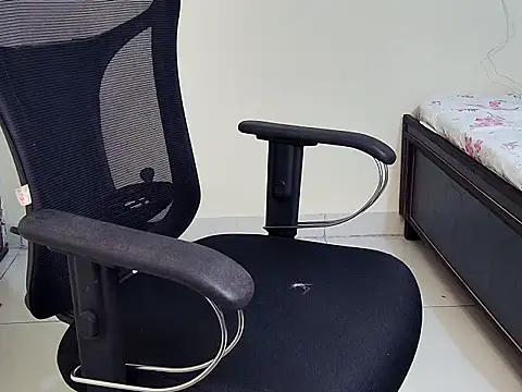 Vaani_09 live sex cam