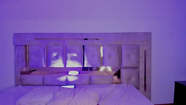 Ari_sunshine_ live sex cam