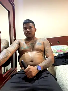 Saipadpuer30 live sex cam