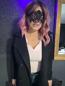 LoveSperm75 live sex cam