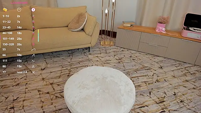 DominikaElis live sex cam