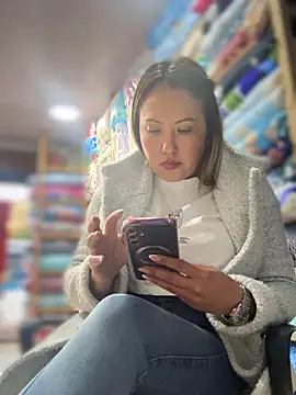 VIOLETA-25_ live sex cam