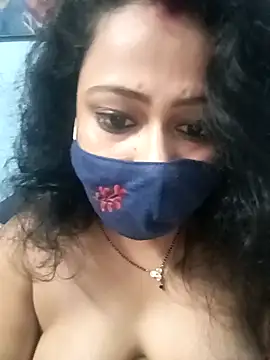 Deliciouskimi live sex cam