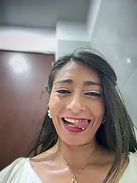 _Bella-Office1 live sex cam