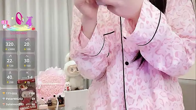 Nebula-qiu live sex cam