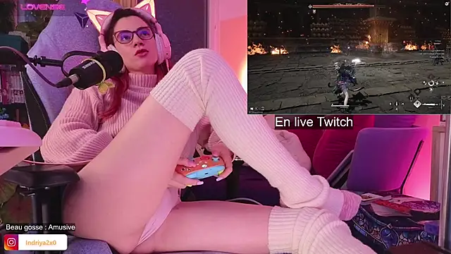 Indriya2x0 live sex cam