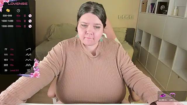 PlumPie live sex cam