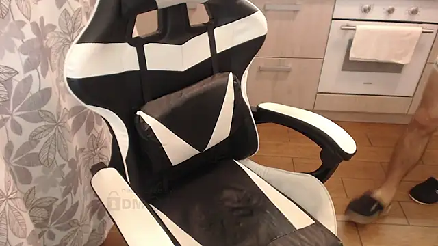 Mandarin4ks live sex cam