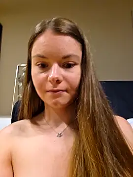 AnnaSweet18 live sex cam