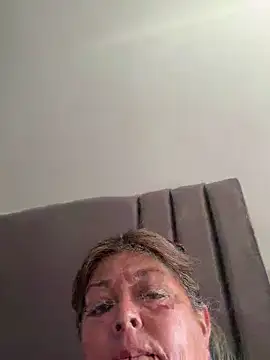 emma_tour live sex cam