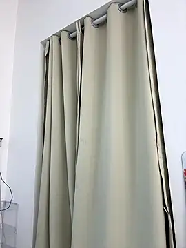 Selenaaaaa- live sex cam