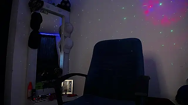 strongboy_ live sex cam