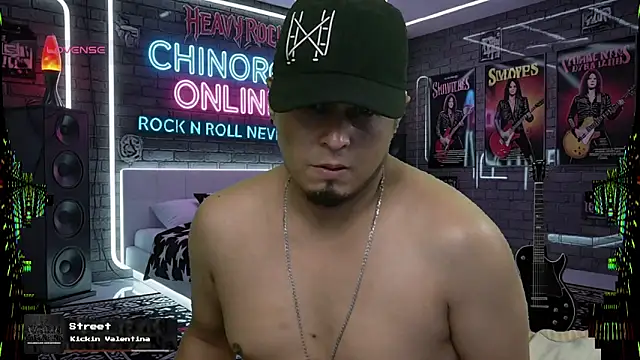 chino_roz live sex cam