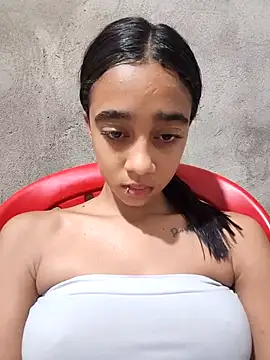 Zoe_Sweett18 live sex cam