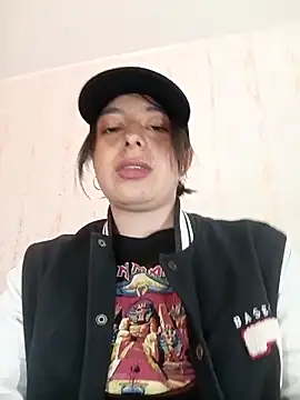 MiaKimky live sex cam