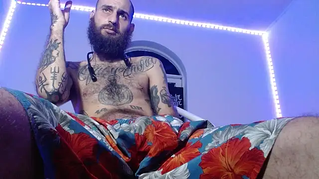 Tatted21xxx live sex cam